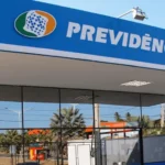 Frente da fachada da previdência social
