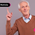 imagem de um senhor sorrindo.