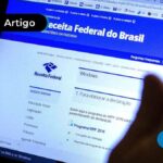 Computador com tela do FGTS