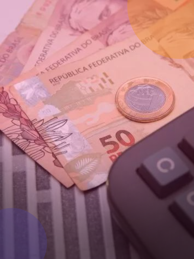 imagem de calculadora e nota de dinheiro