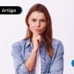 Pessoa com expressão pensativa