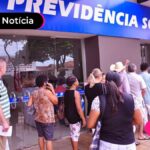 Imagem de fila da Previdência Privada