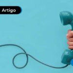 Imagem de telefone azul com fio.