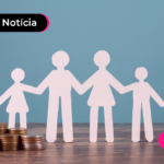 imagem de papeis em formato de pessoas