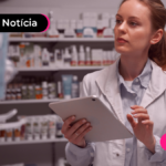 Imagem de pessoa médica segurando prontuário