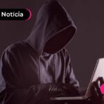 imagem de pessoa hacker mexendo no computador