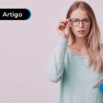 imagem de pesssoa jovem com oculos