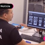 imagem de pessoas olhando para tela de computador