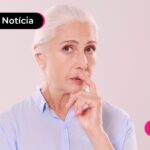Imagem de pessoa mais velha preocupada com a revisão da vida toda