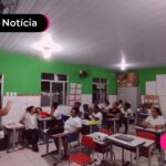 Aula de capacitação para mulheres trabalhadoras acontecendo no nordeste.