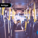 Imagem de um ônibus por dentro