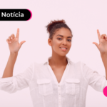 Pessoa sorrindo pensando nas mudanças do empréstimo consignado privado.