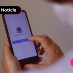 Carteira de trabalho digital para exemplificar a busca por vagas
