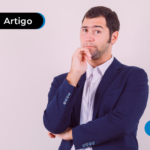 Homem com expressão de duvida