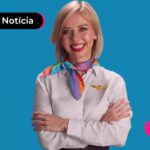 Moça sorridente