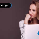 Pessoa pensativa pensando se vaquinha crowdfunding precisa declarar imposto de renda.