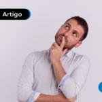 Homem com expressão de duvida