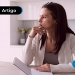 Mulher com expressão de duvida
