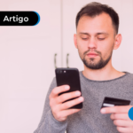 Homem no celular