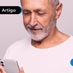 Homem no celular