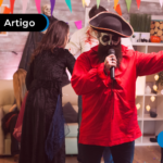 pessoas em uma festa de hallowen