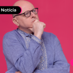 Pessoa idosa com expressão de dúvida.