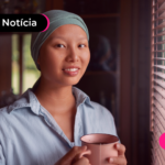 mulher lutando contra o câncer