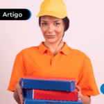 Mulher fazendo entrega da shopee