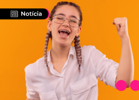 Estudantes do Pé-de-Meia ganham bônus por participar do Enem completo