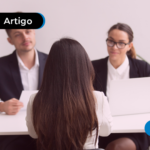 Mulher em uma entrevista