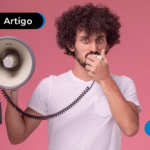 Homem anunciando Cuidado com números de WhatsApp que não são da meutudo