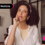 Mulher com expressão de dúvida.