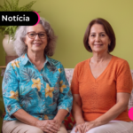 Idosas felizes com novo leilão do consignado para aposentados.