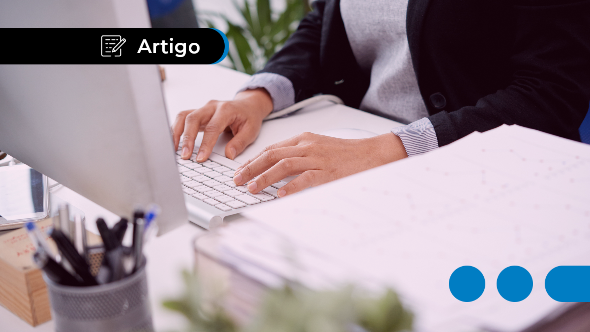 O que faz um escriturário? O que é, salário e formação