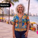 Idosa feliz com segunda parcela do decimo terceiro antecipado.