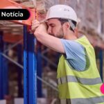 Trabalhador cansado da escala 6x1.