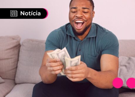 Dólar fecha a R$ 4,89 e Ibovespa recua 0,86% com inflação e Petrobras no radar