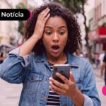 Mulher vendo último dia para pedir dinheiro esquecido do PIS.
